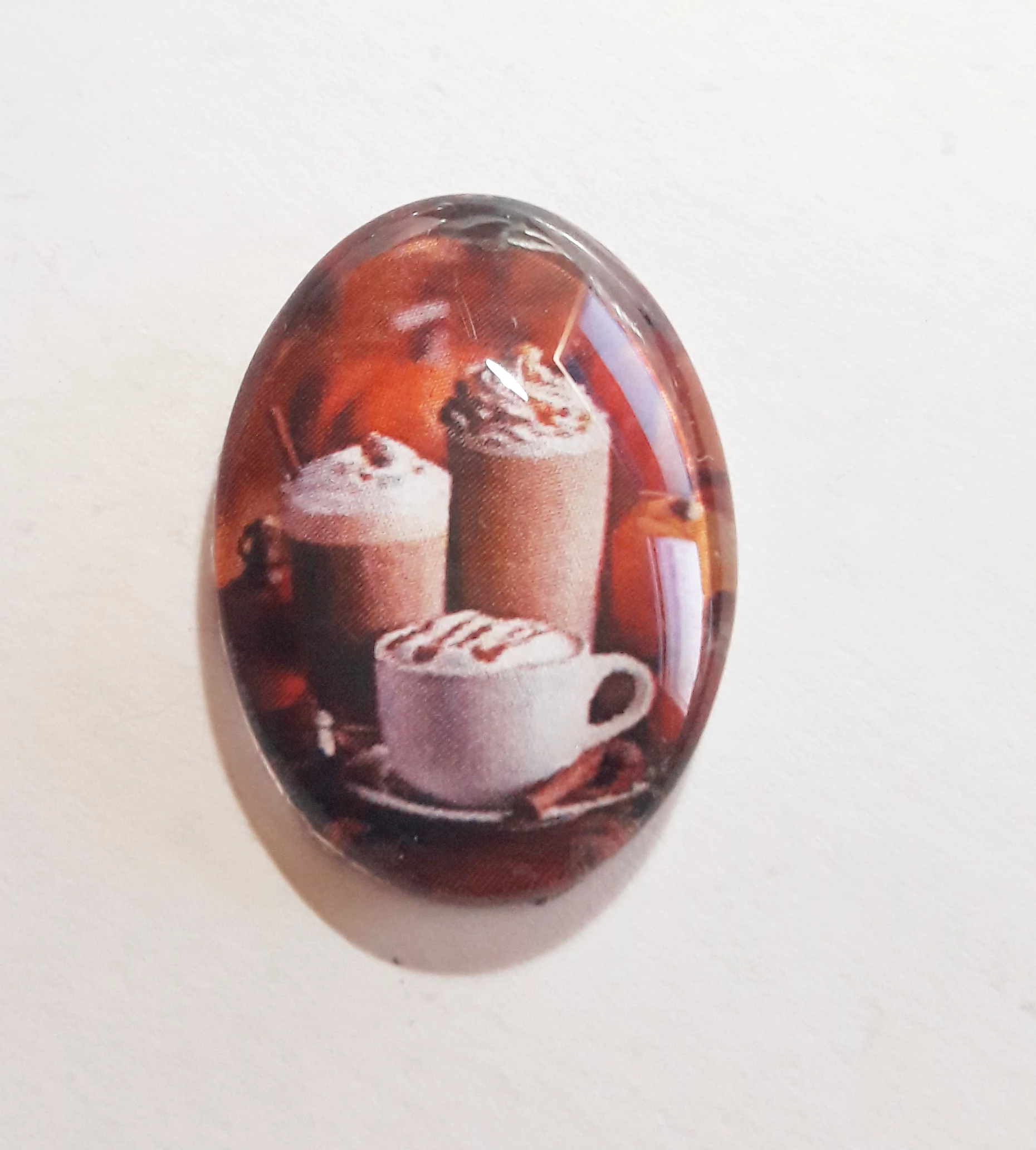 Kávé, cappuccino mintás üveglencse, kaboson, 25x18 mm