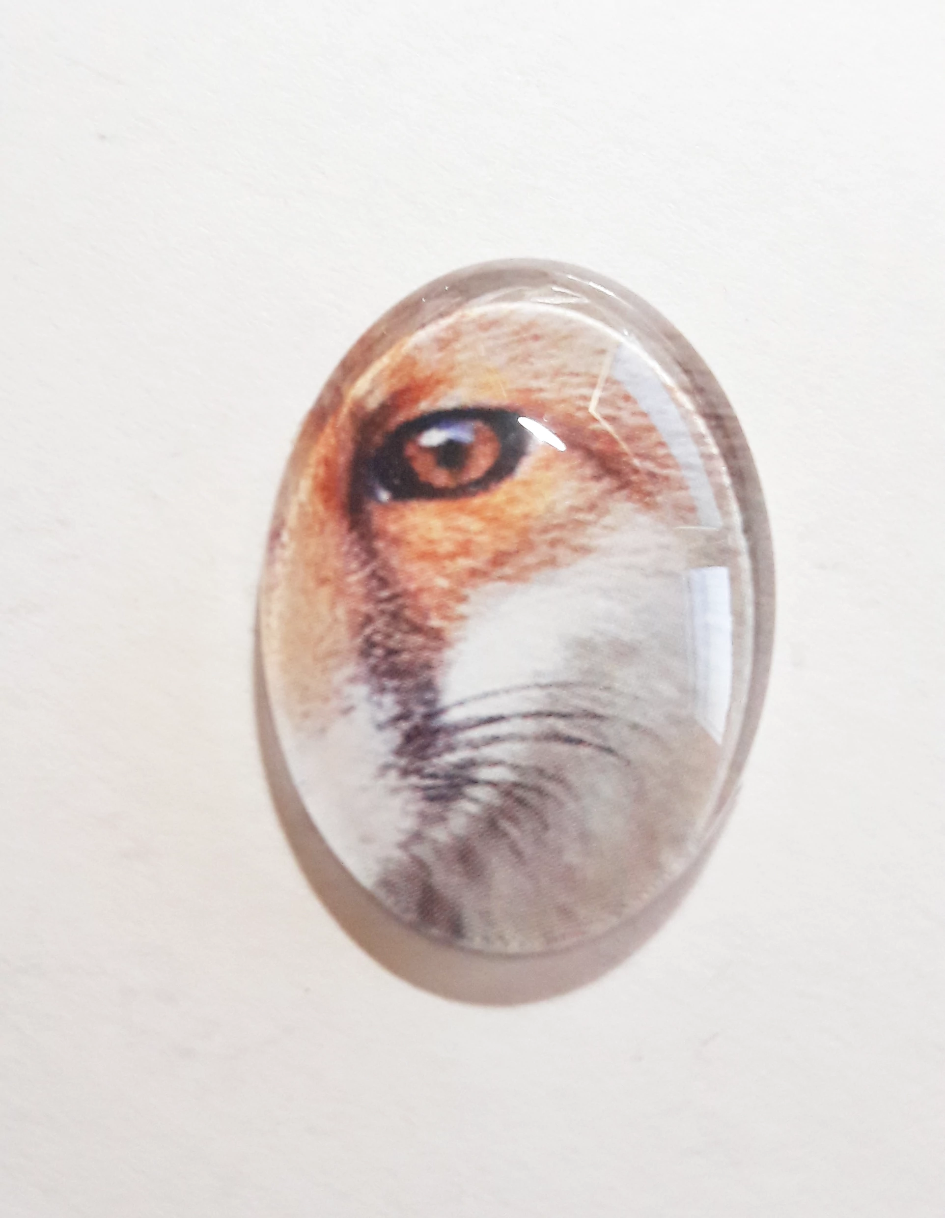 Róka szem mintás üveglencse, kaboson, 25x18 mm