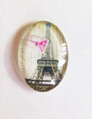 Eiffel-torony, bélyeg mintás üveglencse, kaboson, 25x18 mm