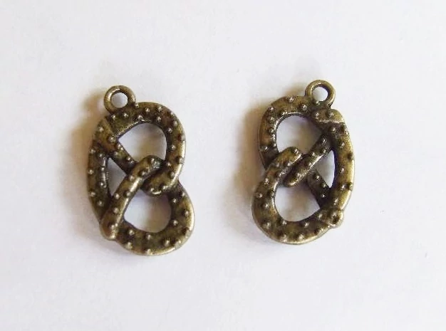 Perec fityegő, medál, antik bronz színű, 22x13 mm