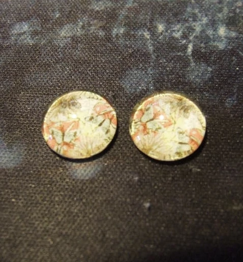 Lepke, virág mintás üveglencse, kaboson, 12 mm