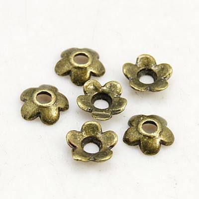 Virág gyöngykupak, antik bronz színű, 6 mm, 50 db/cs