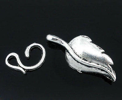 Levél kapocs, antik ezüst színű, 29x13 mm+15x10 mm