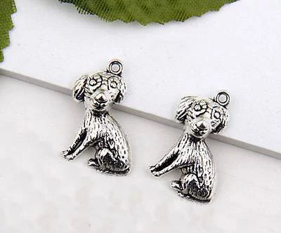 Kutya, kutyus fityegő, medál, antik ezüst színű, 22x14x6 mm