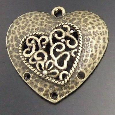 Szív összekötő, medál, antik bronz színű, 30x30 mm