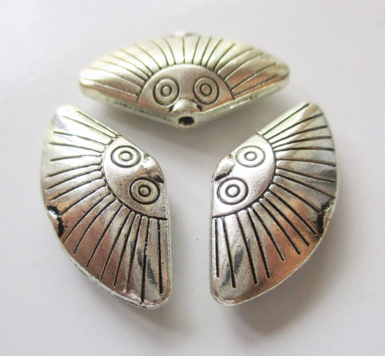Legyező köztes, antik ezüst színű, 21x10x5 mm
