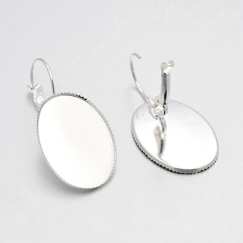 Ovális tányéros, francia kapcsos fülbevalóalap, ezüst színű, 37x18 mm, 25x18 mm-es lencséhez, 1 pár/cs
