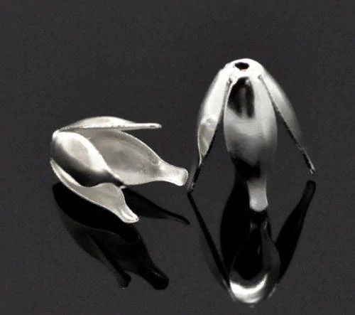 Négy ágú gyöngykupak, ezüst színű, 13 mm