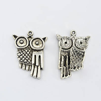 Bagoly fityegő, medál, antik ezüst színű, 35x24 mm