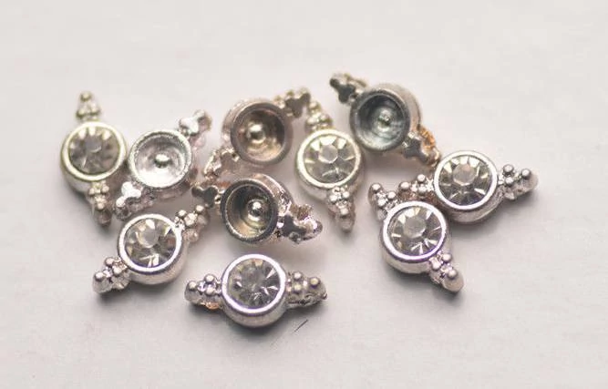 Kristály strasszköves távtartó köztes, antik ezüst színű, 10x5 mm