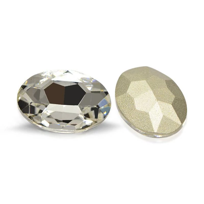 Kristály ovális csiszolt üveglencse, kaboson, 25x18 mm