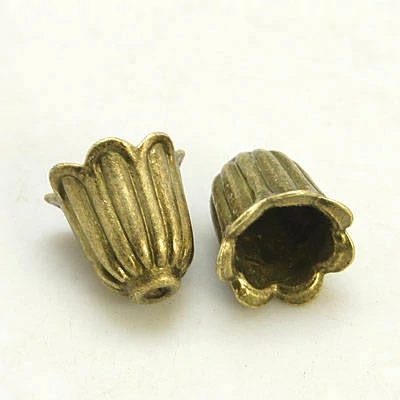 Harangvirág gyöngykupak, végzáró, bojt kupak, vég, bőr vég, antik bronz színű, 11x10 mm