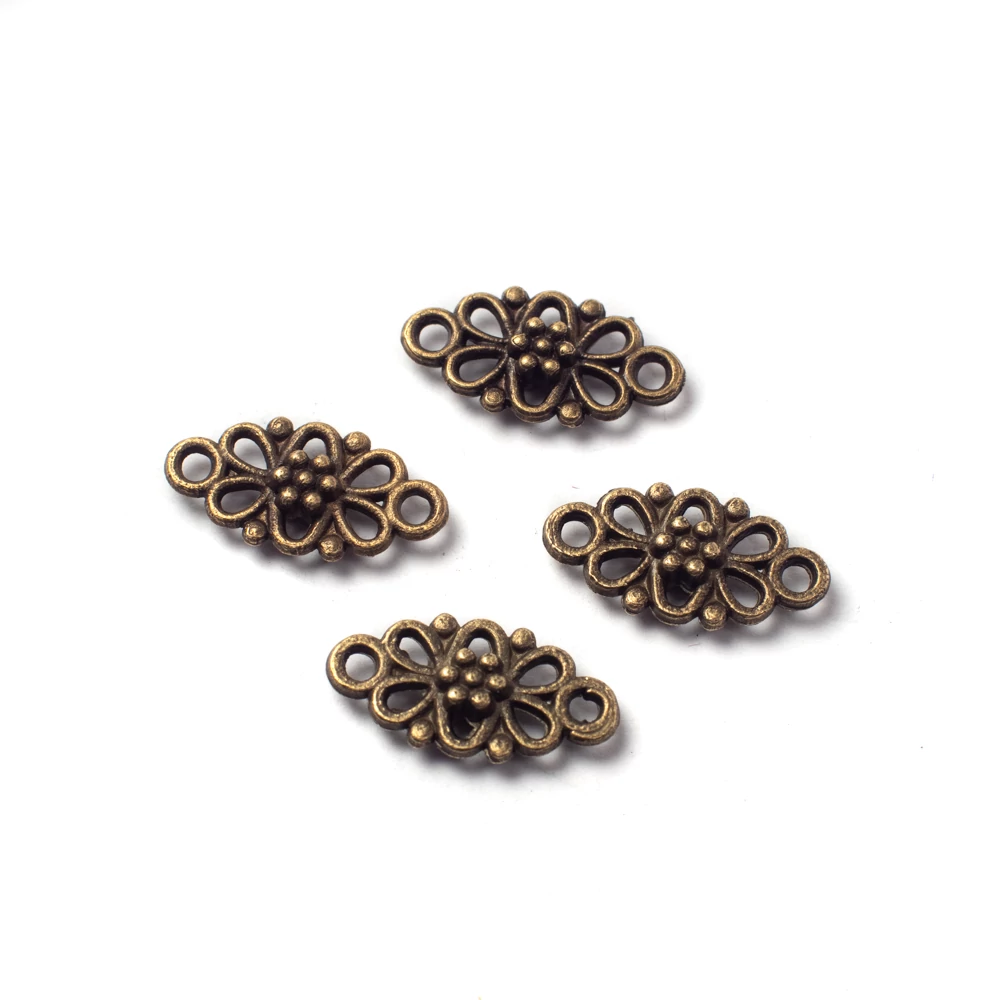Virágos medálalap, fülbevalóalap, összekötő, antik bronz színű, 16x9 mm