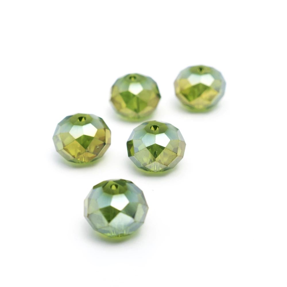 Olíva zöld színjátszó csiszolt üveg gyöngy, fánk, abakusz, 12x8 mm