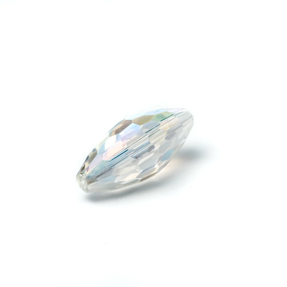 Óriás kristály színjátszó csiszolt rizs üveg gyöngy, 33x15 mm