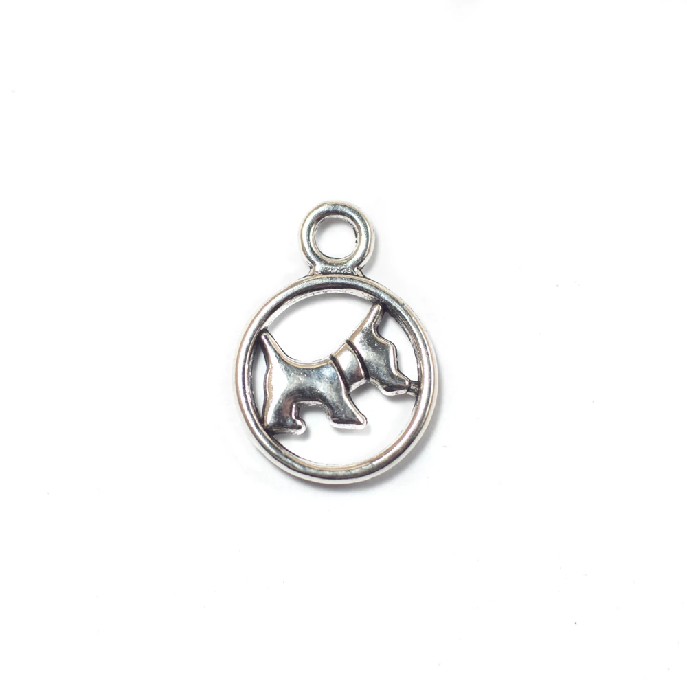 Kutya, kutyus fityegő, medál, antik ezüst színű, 19x14 mm
