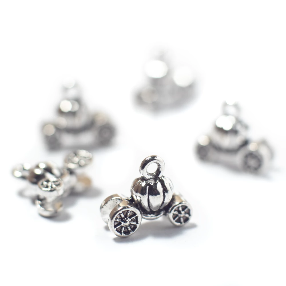 Hintó, kocsi, tökhintó fityegő, medál, antik ezüst színű, 13x12x5 mm