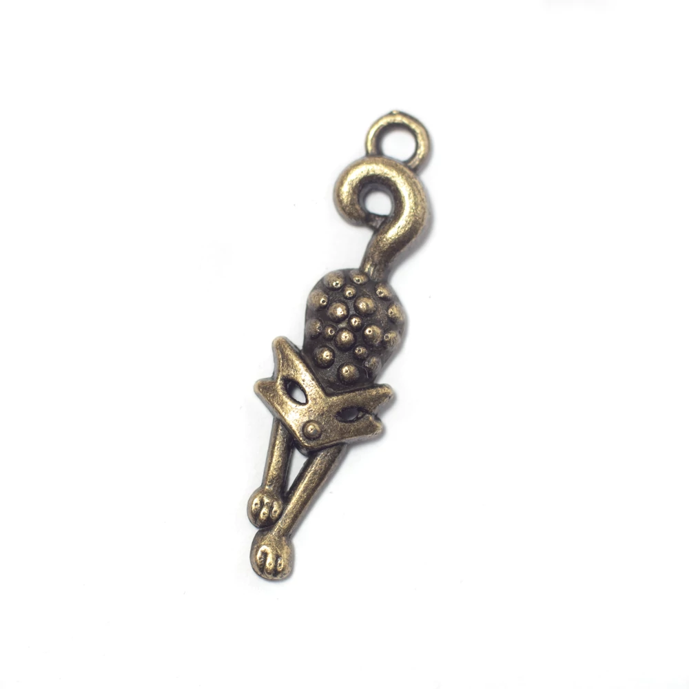 Róka fityegő, medál, antik bronz színű, 31x9 mm