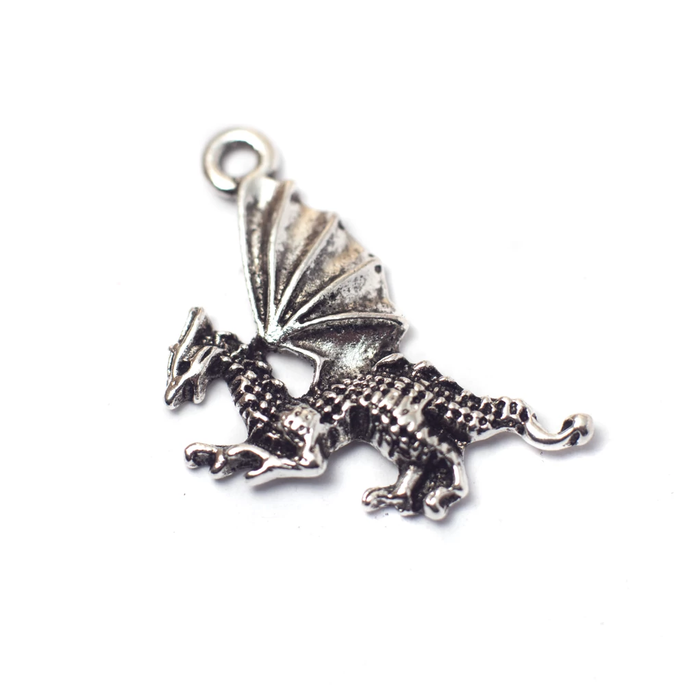 Sárkány fityegő, medál, antik ezüst színű, 21x23 mm