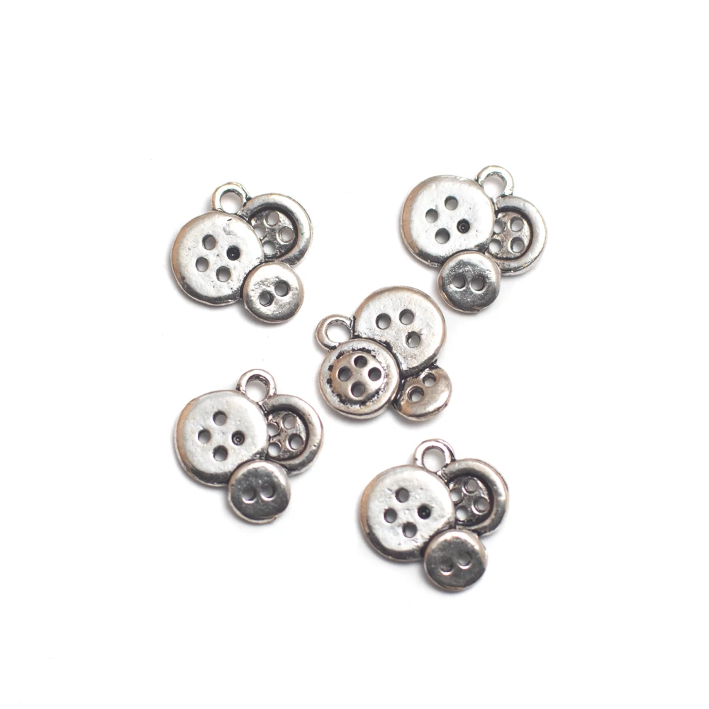 Gomb fityegő, medál, antik ezüst színű, 15x14 mm