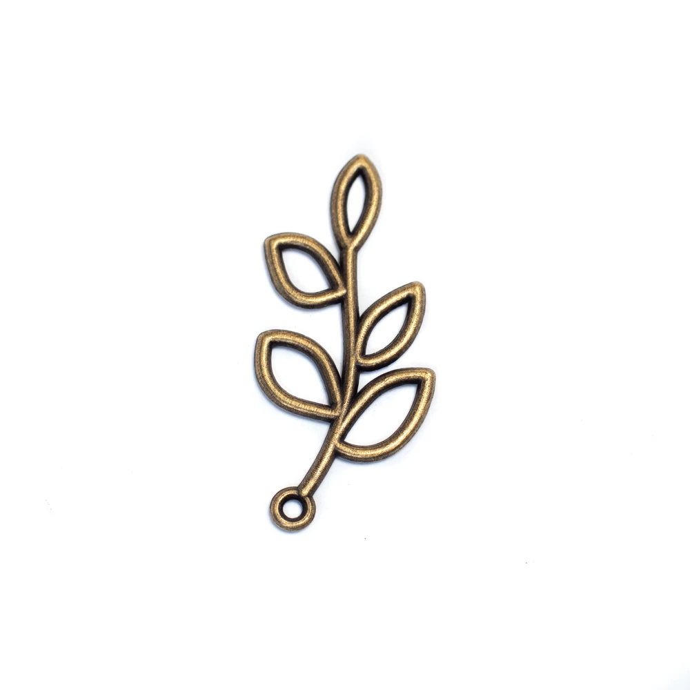 Levél fityegő, medál, antik bronz színű, 41x19 mm