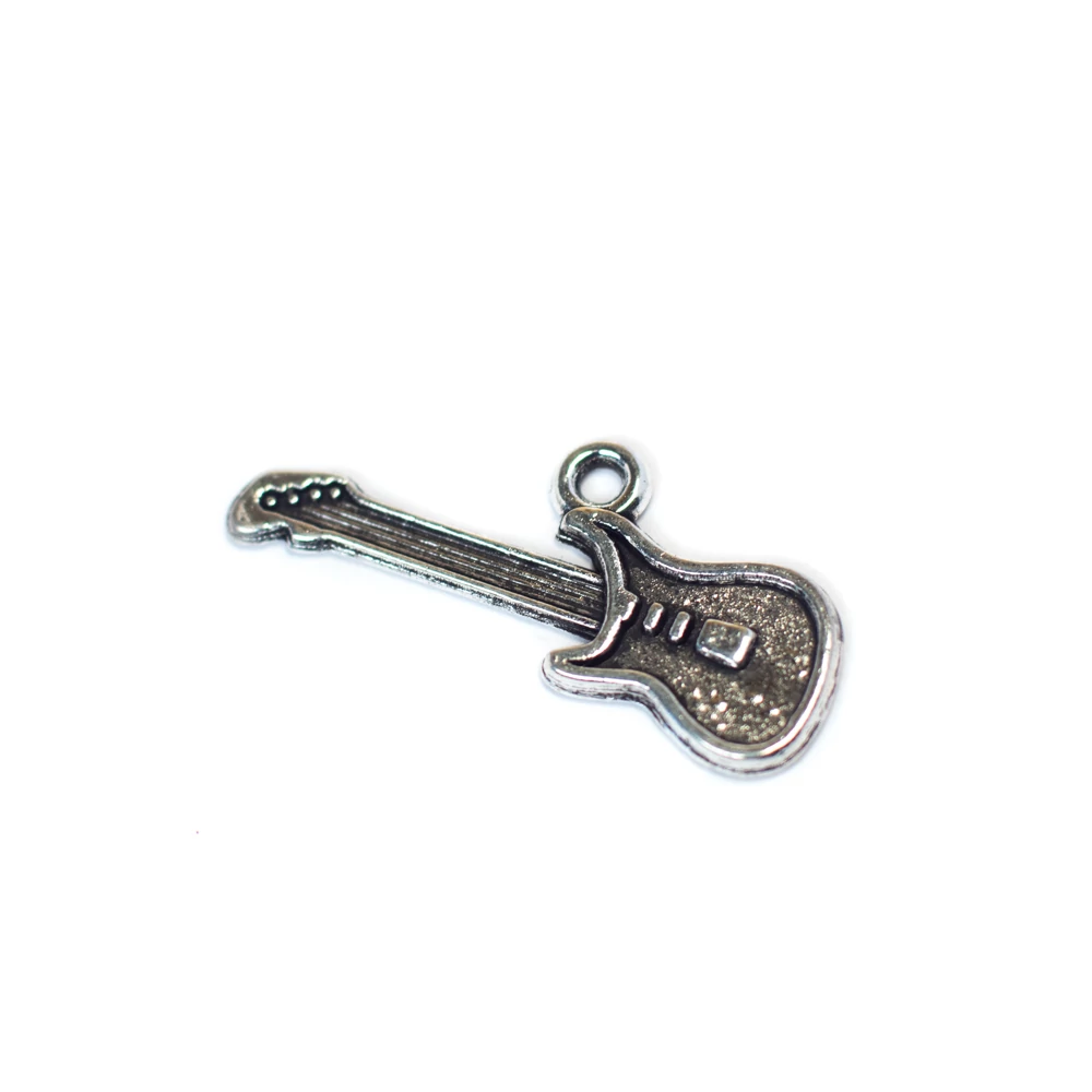 Gitár fityegő, medál, antik ezüst színű, 26x11 mm