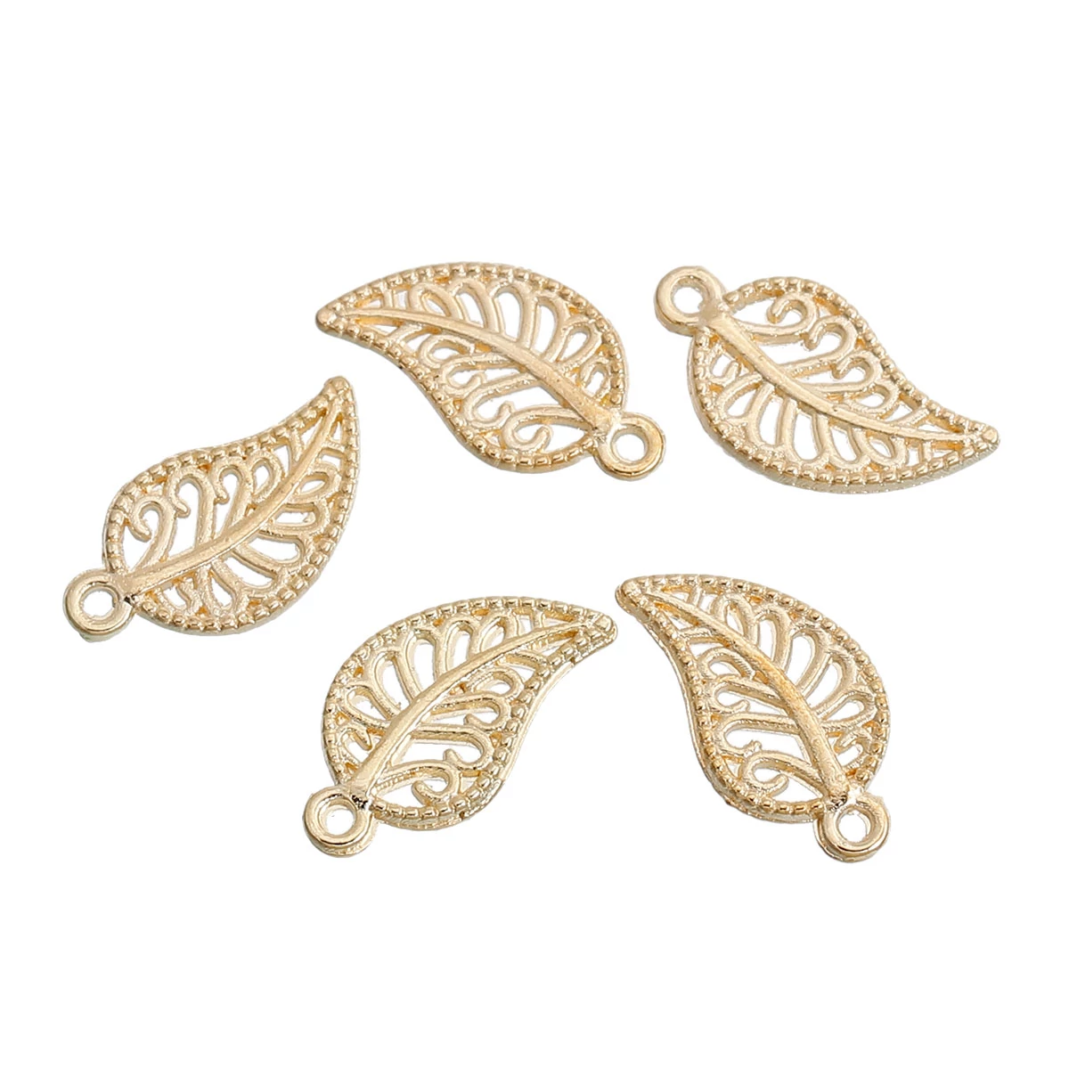 Áttört levél fityegő, medál, antik arany színű, 14x7 mm