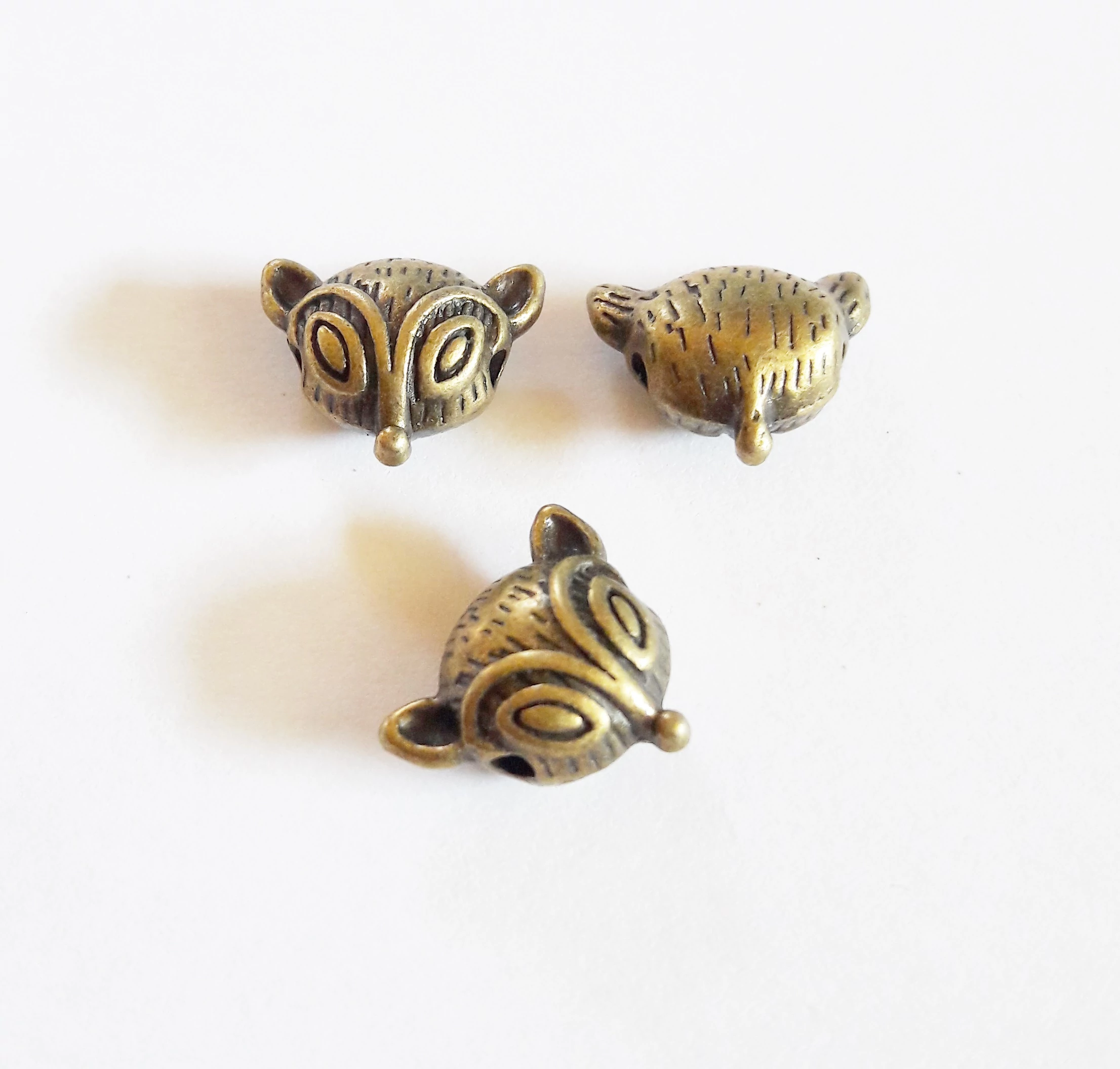 Róka fej köztes, antik bronz színű, 13x11x6 mm