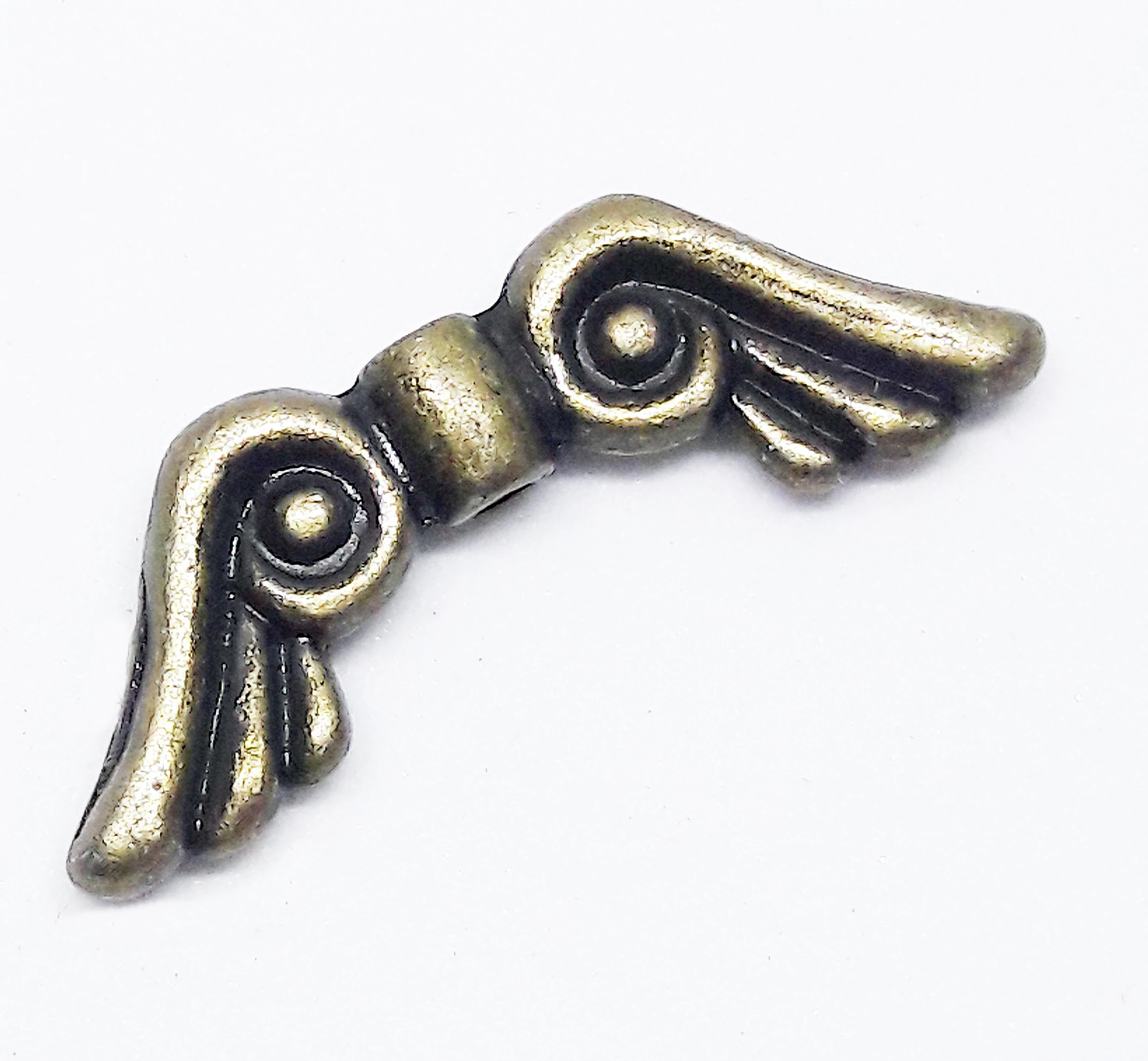 Angyalszárny köztes, antik bronz színű, 20x8 mm