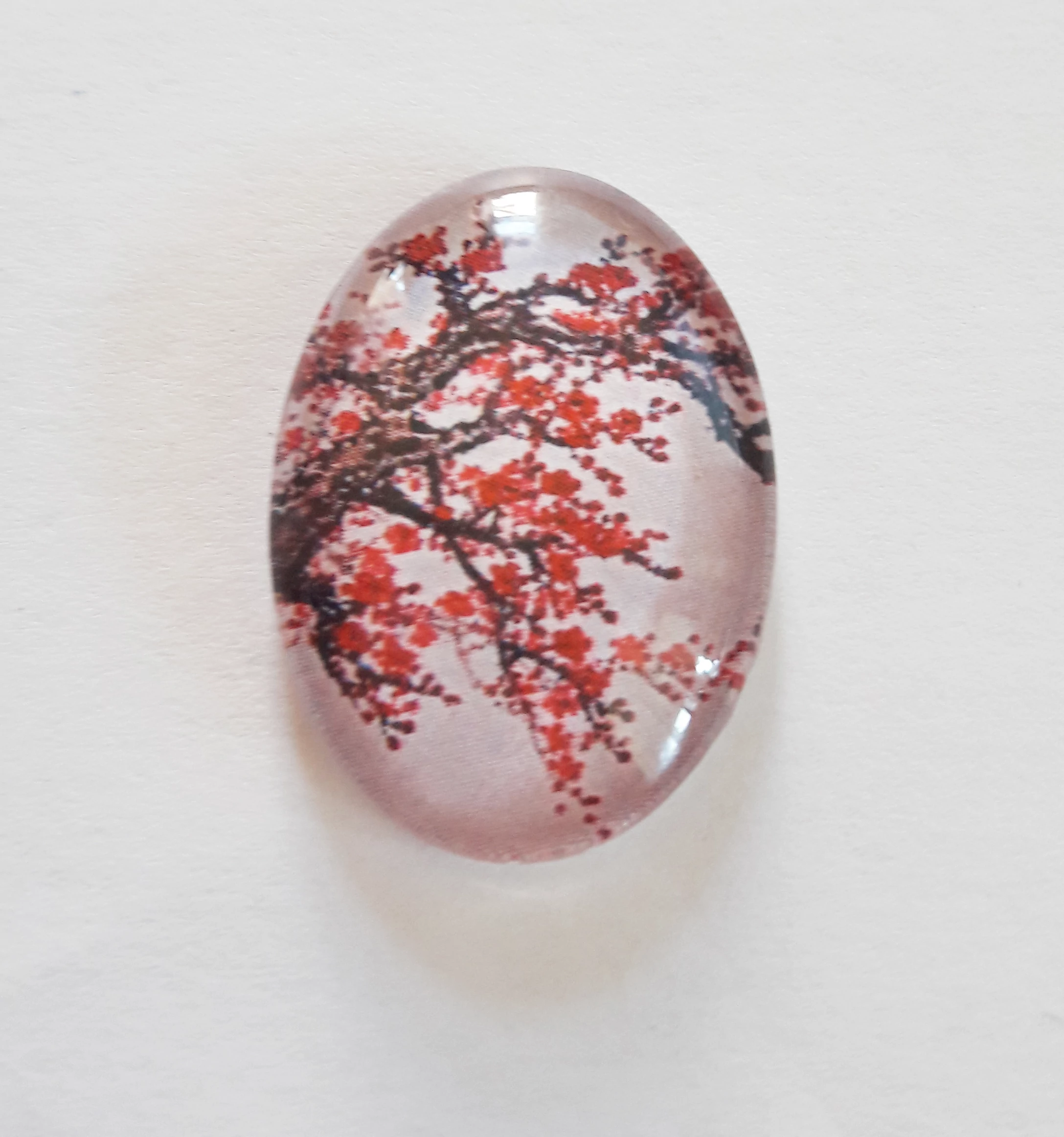 Cseresznye virág mintás üveglencse, kaboson, 25x18 mm