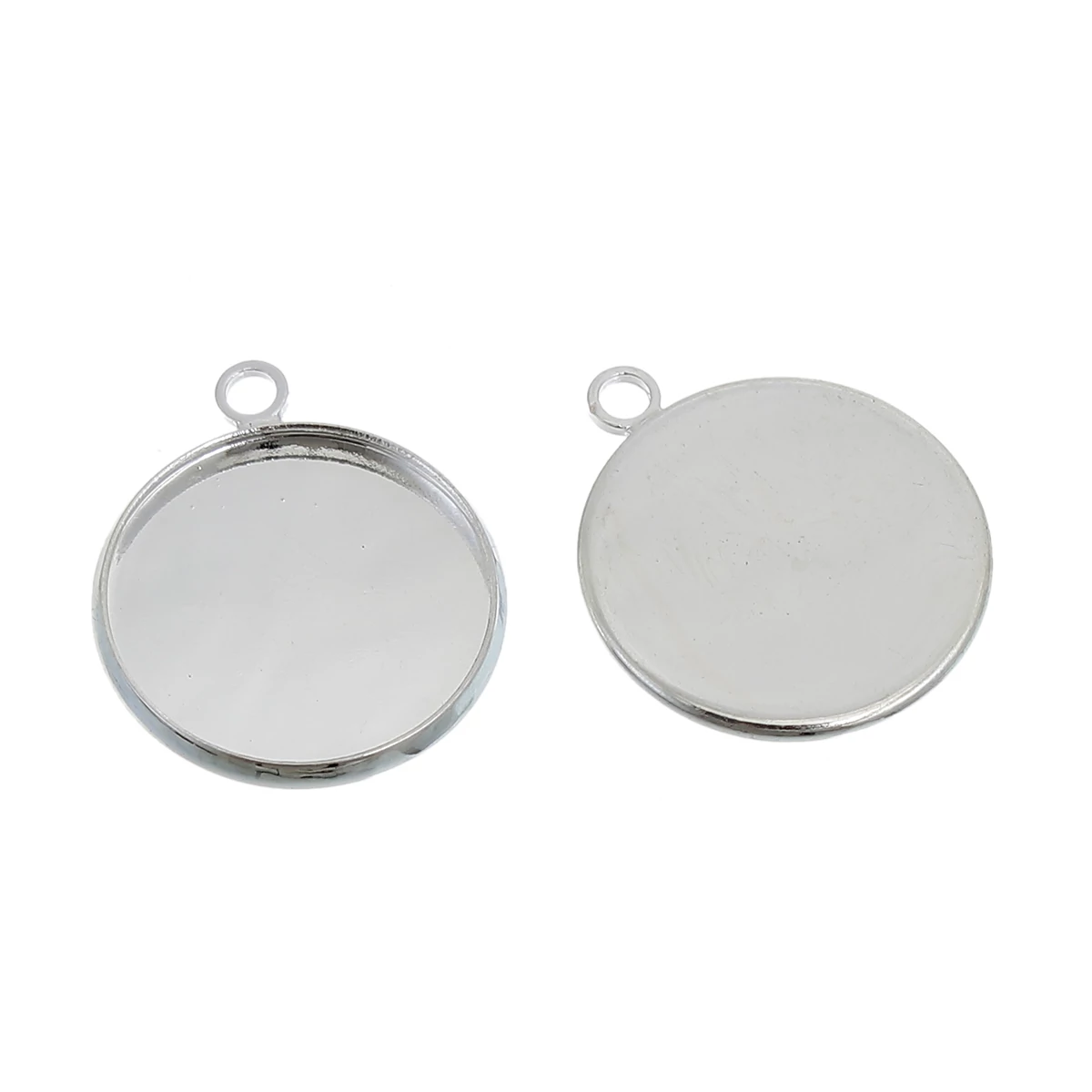 Kerek medálalap, ezüst színű, 18 mm-es lencséhez, 22x20 mm