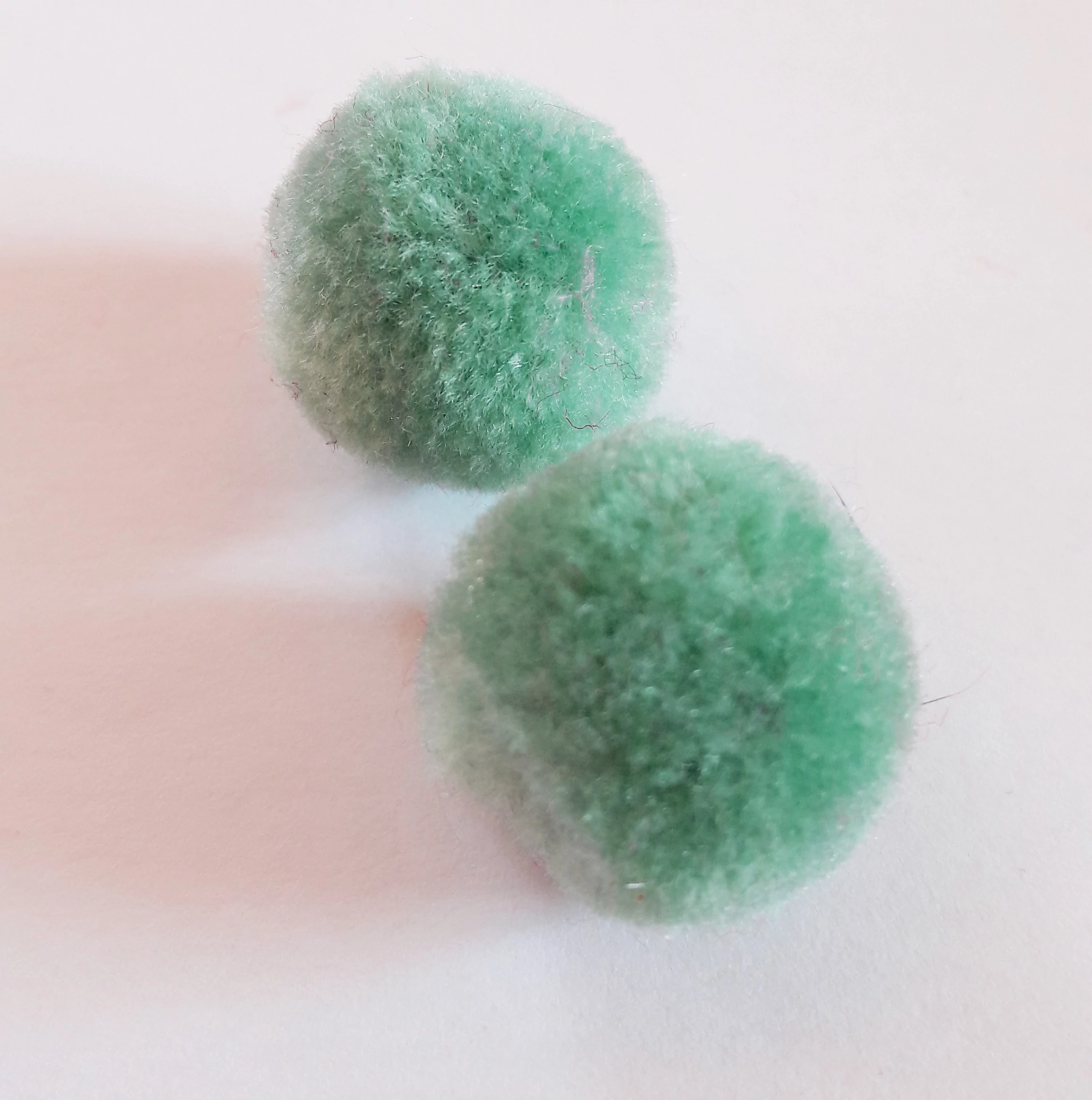 Pompom golyó, türkiz, 20 mm
