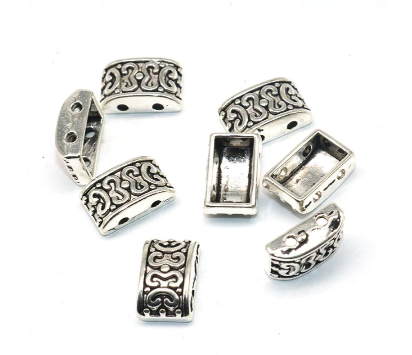 Mintás távtartó, antik ezüst színű, 13x8 mm