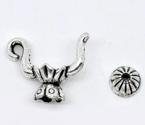 Teáskanna gyöngykeret, köztes, antik ezüst színű, 18x16 mm